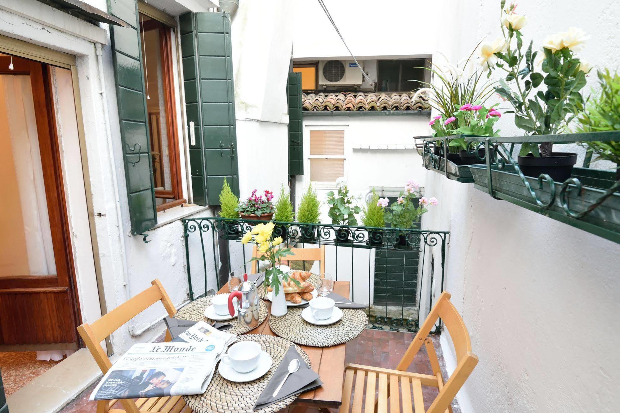 Venice Life Exterior foto